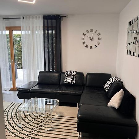 Appartement Red Jardin Tres Calme Saint-Louis  Buitenkant foto